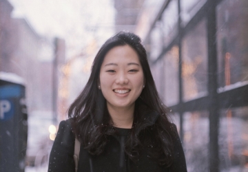 Headshot of Sarah Hong Lin ʼ20