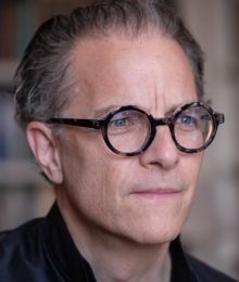 Harcourt Headshot - 2025