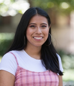 Aimee Pacheco smiling at Orientation 2021