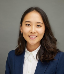 Portrait of Angela Kang ’25