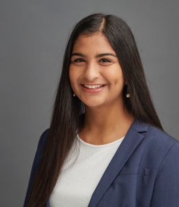 Fatima Hasanain ’23 headshot