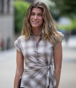 Lauren Kort headshot