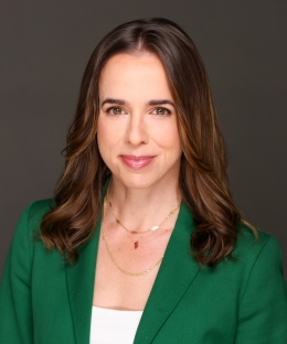 Professor Kathryn Judge smiling