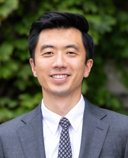 Dennis Fan smiling