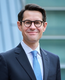 Professor Reilly Steel