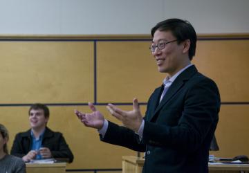 Excellence in Teaching honoree Professor Bert Huang