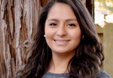 Headshot of Clarisa Reyes-Becerra ’19