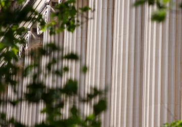 Fluted columns in from of Low Library