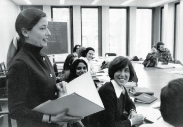 Image of Ruth Bader Ginsburg ’59 teaching in a Columbia Law classroom