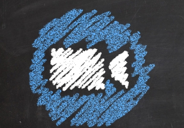 Zoom logo drawn in colored chalk