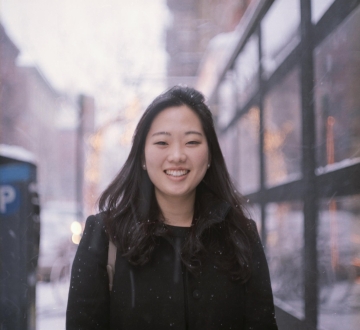 Headshot of Sarah Hong Lin ʼ20