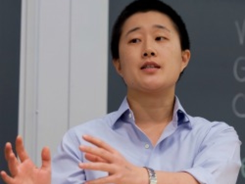 kim_250x250.jpg