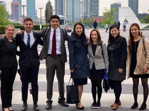 Mediation Clinic students pose outside the United Nations.