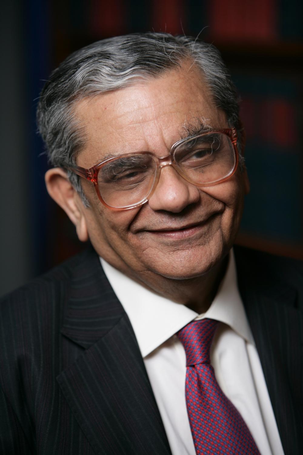 bhagwati_portrait_columbia_law_school.jpg