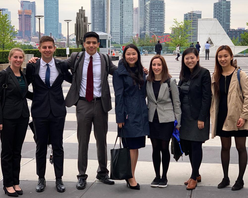Mediation Clinic students pose outside the United Nations.