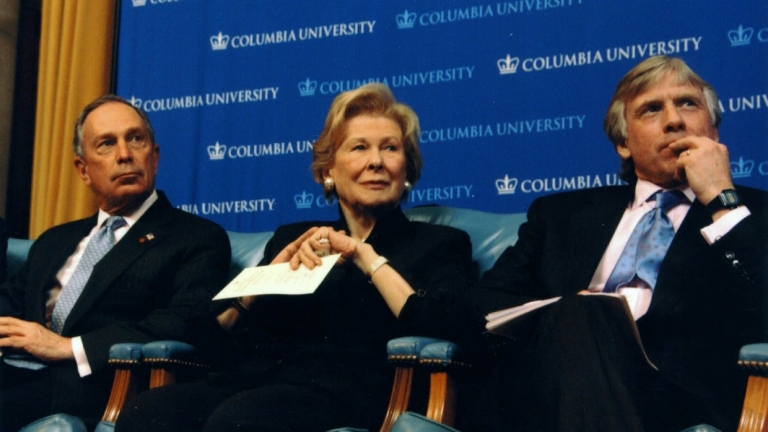 Dawn Greene with former New York City Mayor Michael Bloomberg (left) and Columbia University President Lee C. Bollinger ’71 (right).